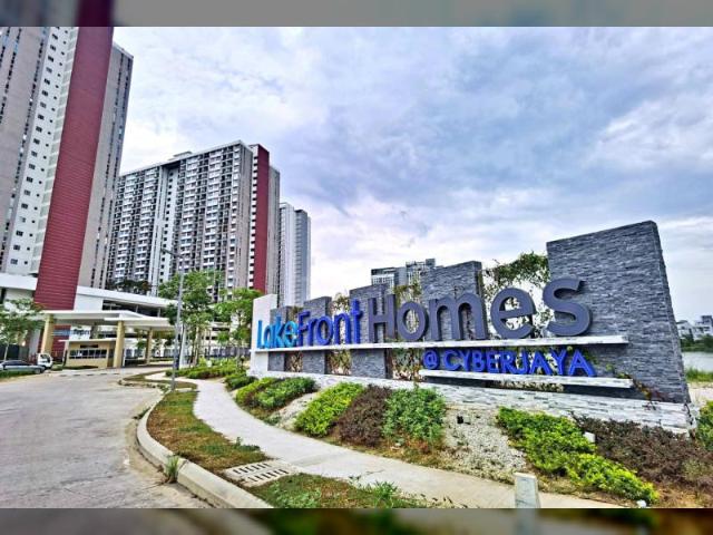 Apartment for rent in Tanjong Sepat, Selangor