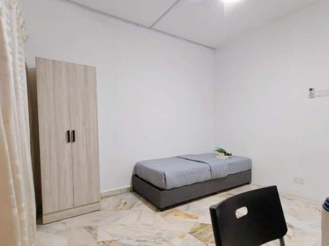 Room for rent in Country Heights Damansara, Kuala Lumpur