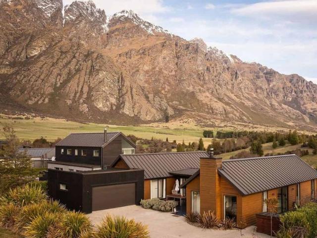 House for rent in Otakou