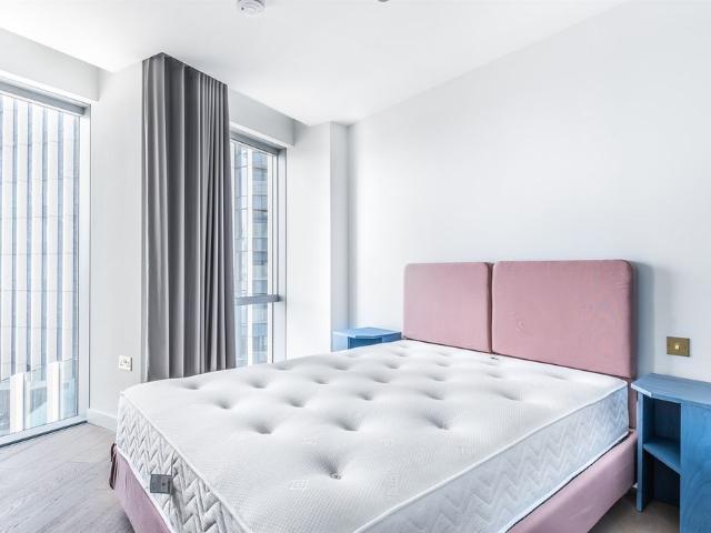 Apartment for rent in Greenwich Peninsula, Greater London