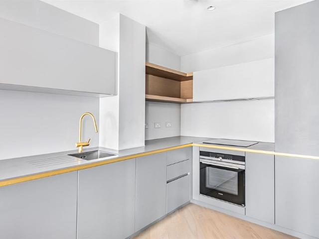 Apartment for rent in Greenwich Peninsula, Greater London