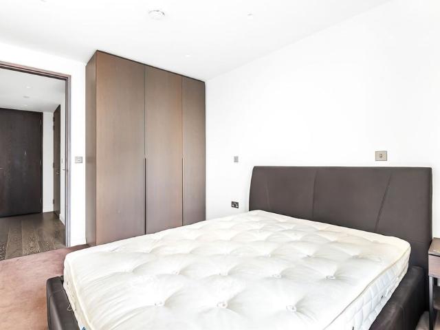 Apartment for rent in Greenwich Peninsula, Isle Of Man