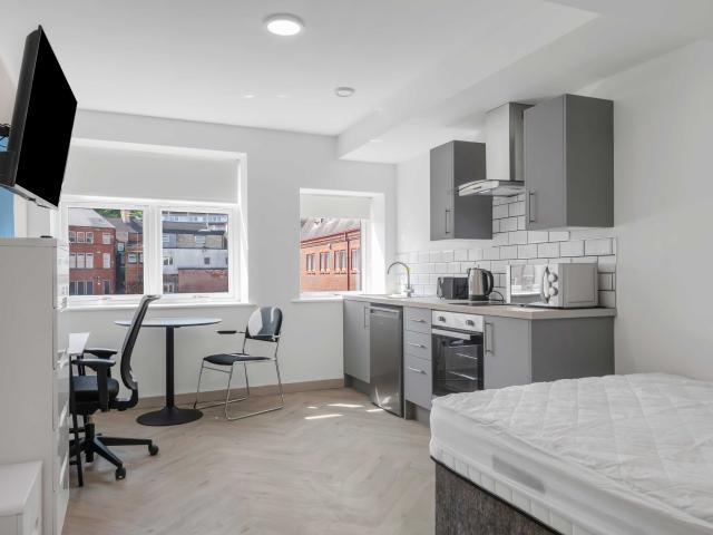 Studio for rent in Little Chester, East Midlands