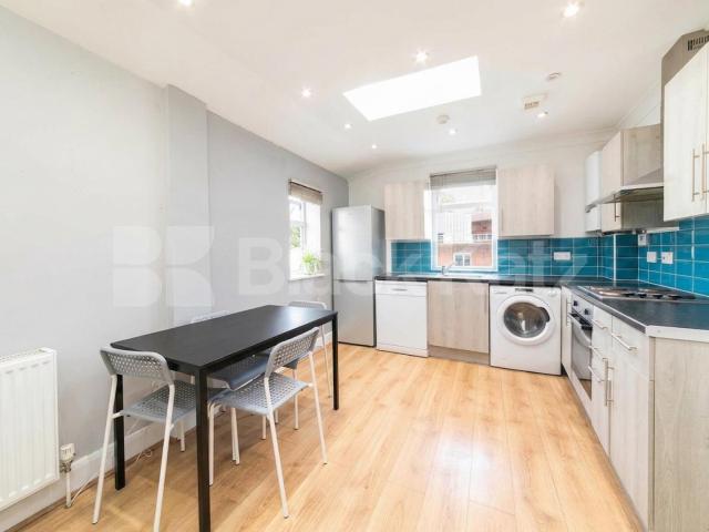 Apartment for rent in Pinner, Greater London