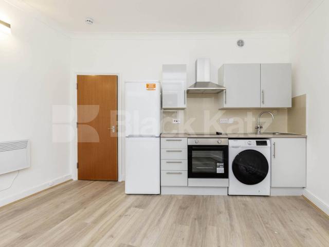 Apartment for rent in West Hampstead, Isle Of Man