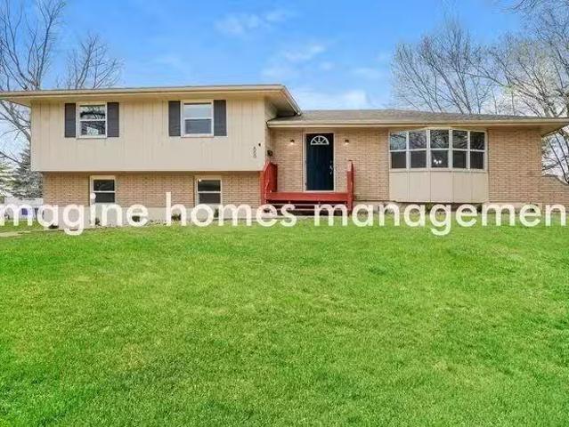House for rent in Lees Summit