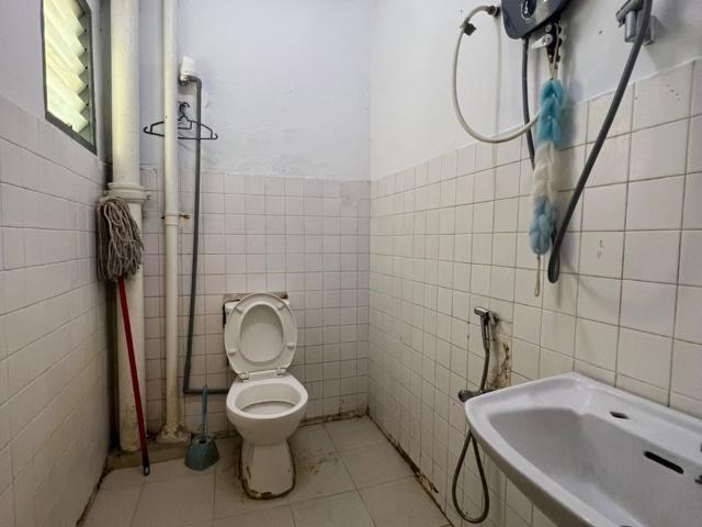 Room for rent in Petaling, Damansara Damai