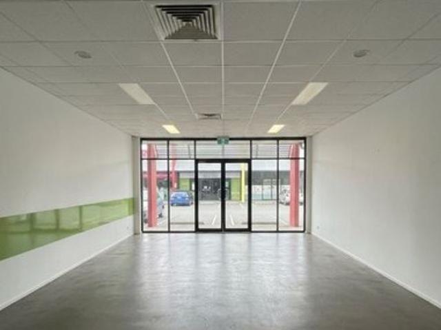 Retail for rent in Toombul, Queensland