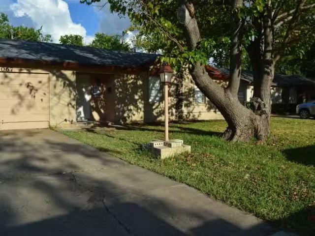 Condo for rent in Arlington