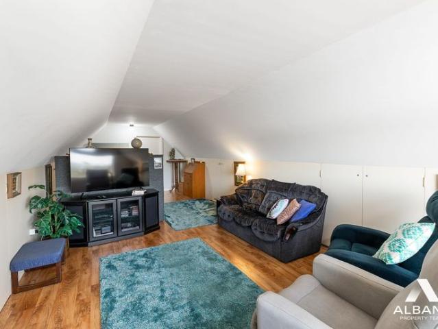 House for rent in Lower King, Albany
