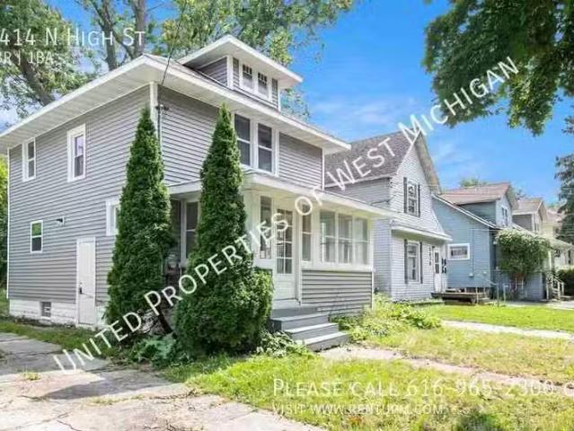 House for rent in Lansing
