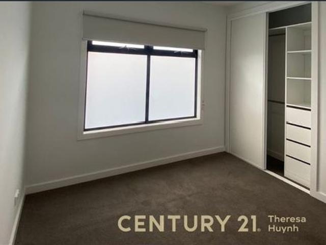 Townhouse for rent in Camerons Creek, Victoria
