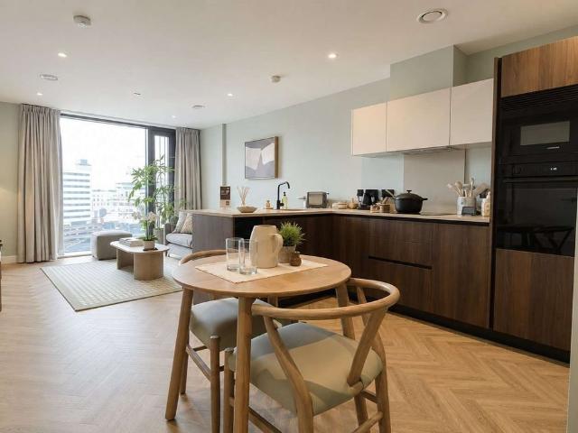 Apartment for rent in Park Central, Birmingham