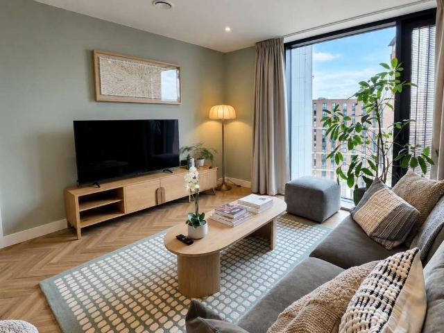 Apartment for rent in Park Central, Birmingham