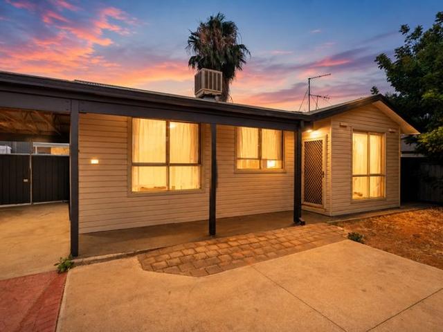 Townhouse for rent in Gol Gol, New South Wales
