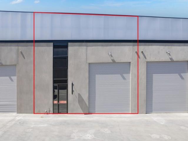 Warehouse for rent in Campbellfield, Melbourne