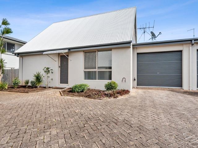 Townhouse for rent in Kings Creek, Queensland