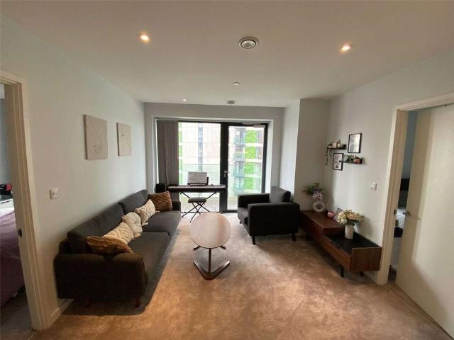 Apartment for rent in City Centre, Salford