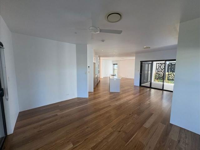 Townhouse for rent in Fernbrook, Queensland