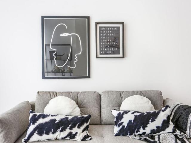 Apartment for rent in Ashley Park, Surrey