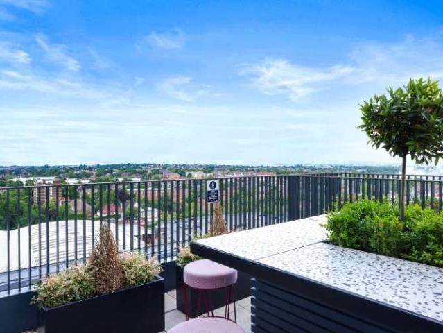 Apartment for rent in Carshalton, Benhilton