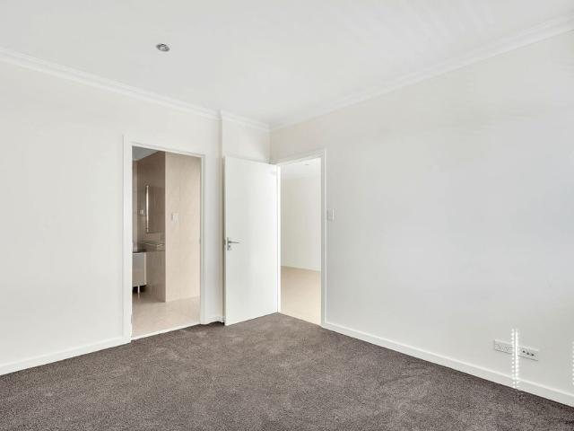 Apartment for rent in Adelaide