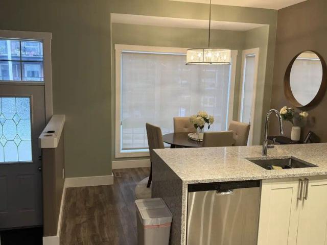 Townhouse for rent in Mill Creek South, Edmonton