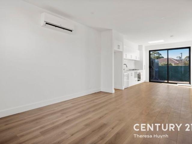 Townhouse for rent in Camerons Creek, Victoria
