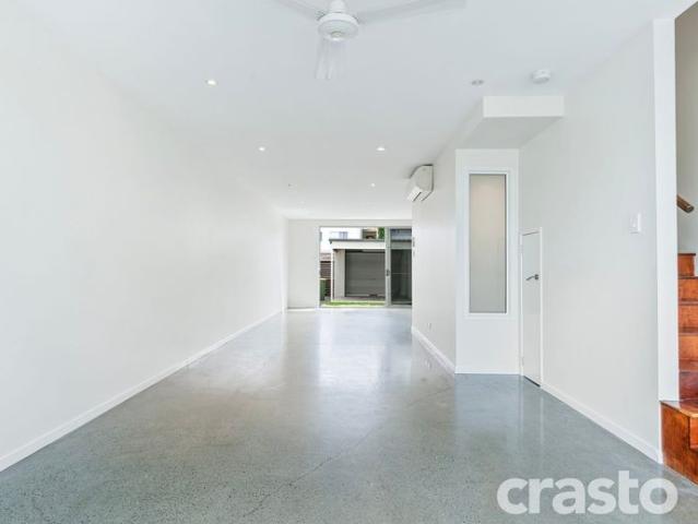 Townhouse for rent in Fernbrook, Queensland