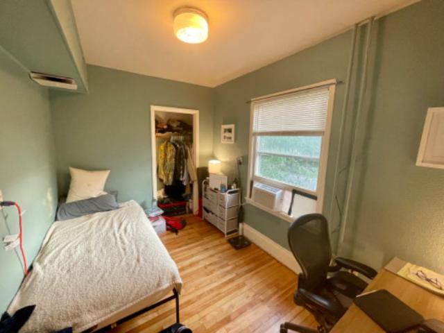 Room for rent in Hennepin, Minnesota