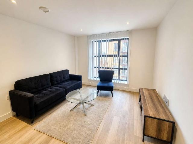 Apartment for rent in Park Central, Birmingham