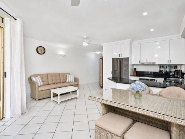 Apartment for rent in Yorkeys Knob, Queensland