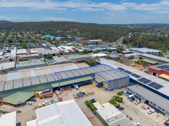 Warehouse for rent in Toombul, Queensland