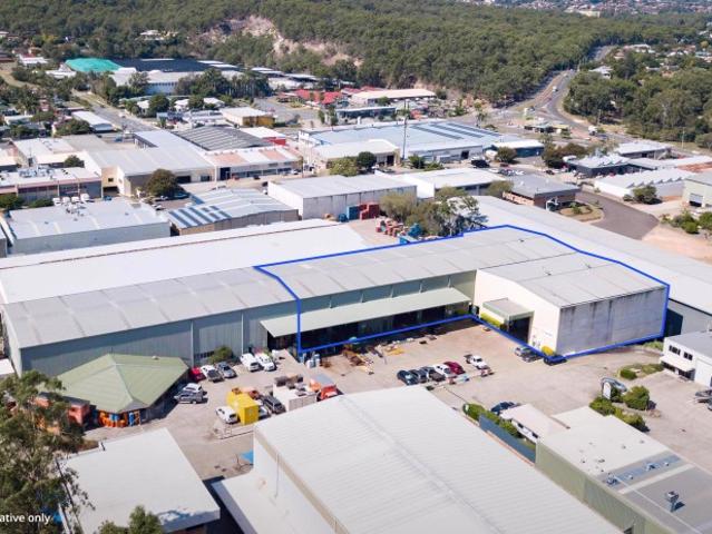 Warehouse for rent in Toombul, Queensland