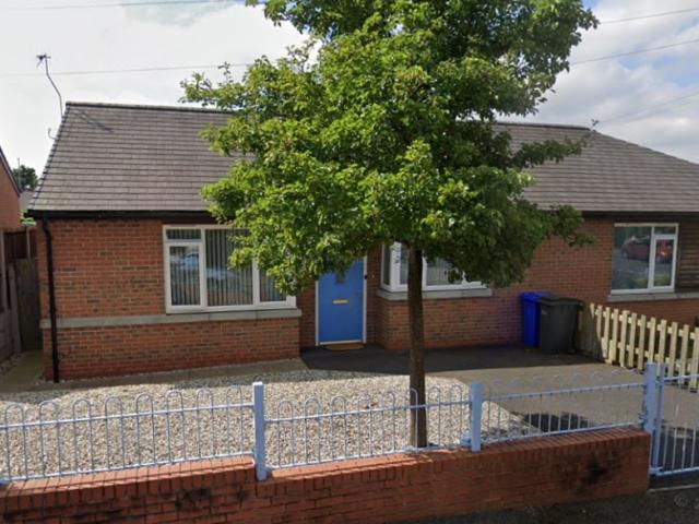 Bungalow for rent in Hanley, Stoke-on-Trent