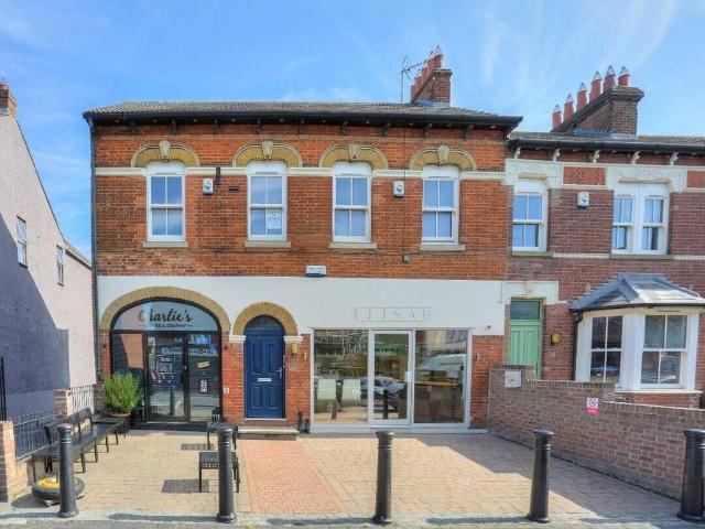 Apartment for rent in St Albans, Five Acres