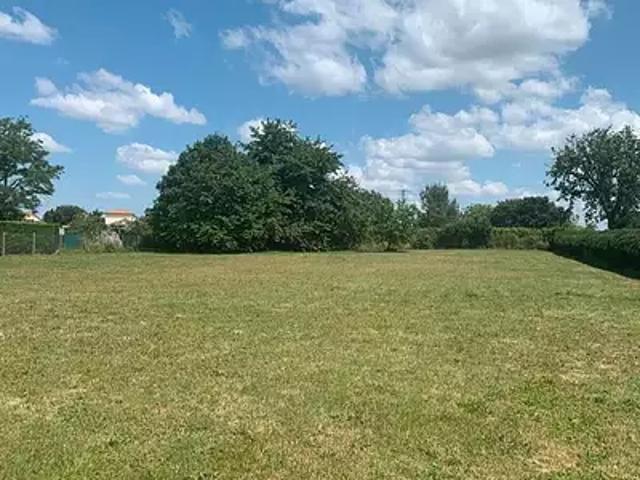 Terrain vente à Châtellerault, Availles-en-châtellerault