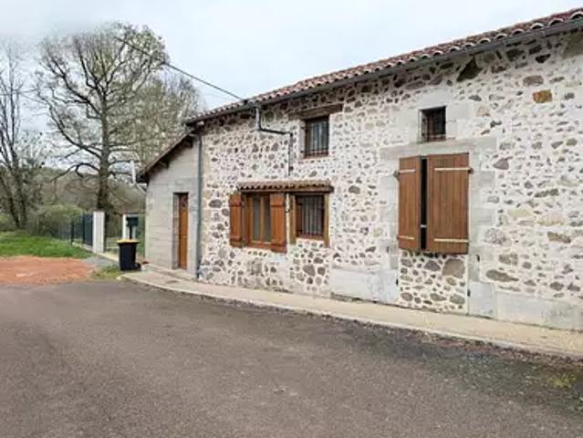 Maison vente à Montmorillon, Availles-limouzine