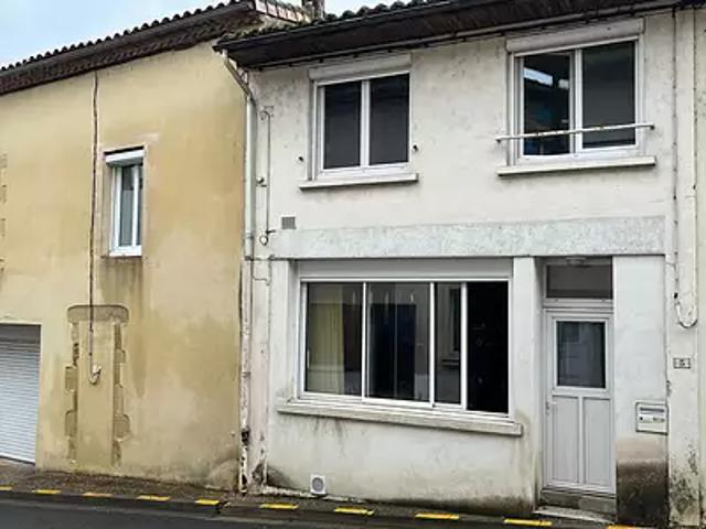 Maison vente à Montmorillon, Availles-limouzine