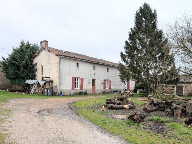 Maison vente à Montmorillon, Availles-limouzine