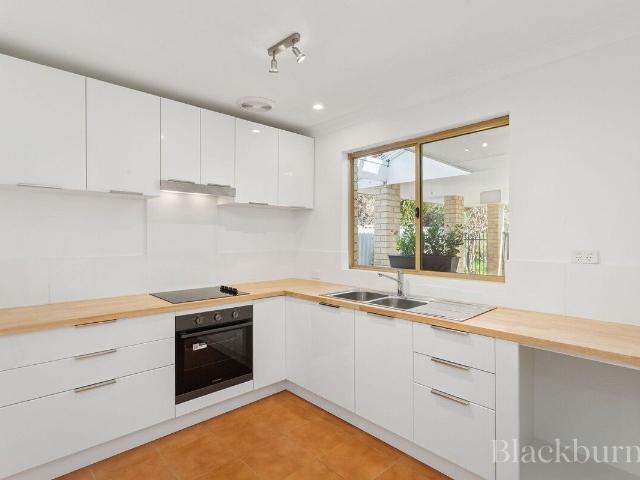 Villa for rent in Yokine, Western Australia