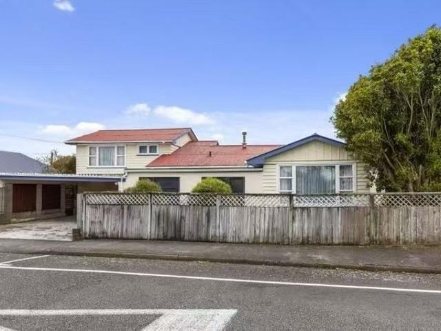 House for rent in Days Bay, Wellington