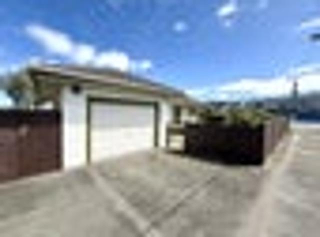 House for rent in Avalon, Wellington