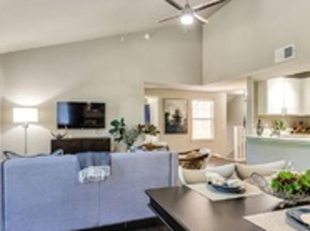 Apartment for rent in Addison