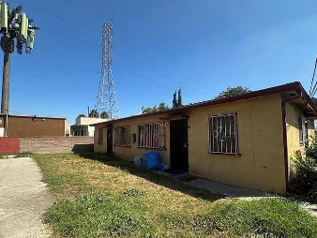 House for sale in Canoga Park, California