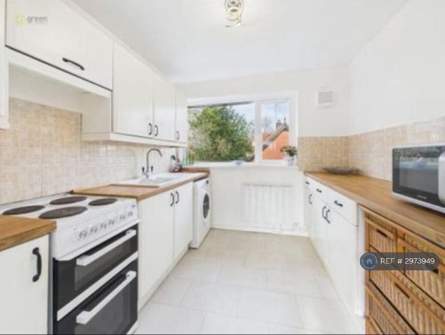 Apartment for rent in Moor End Green, West Midlands