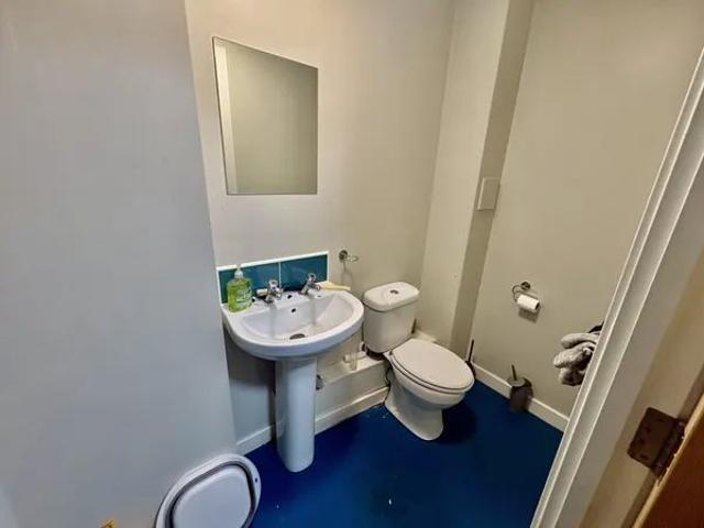 Studio for rent in St Ann's, Haddon