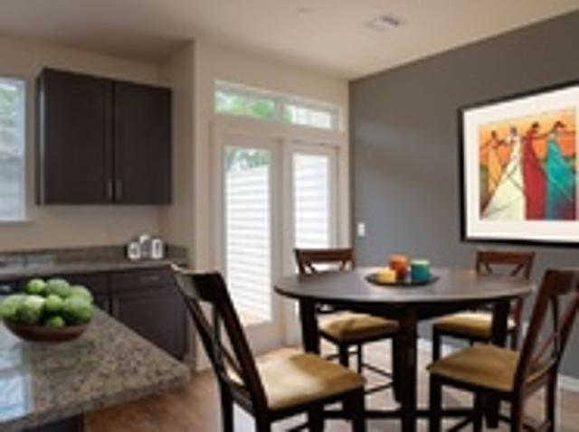 Apartment for rent in Garden City
