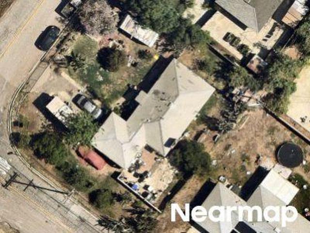 House for sale in Riverside