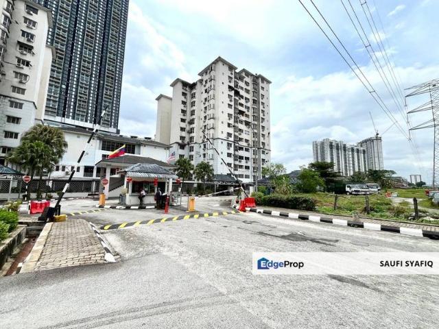 House for sale in Country Heights Damansara, Kuala Lumpur